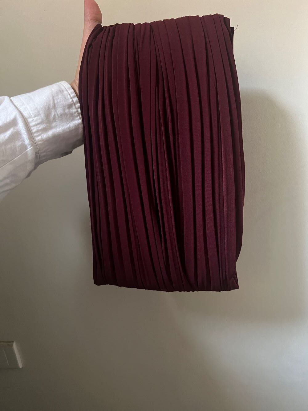Pleated skirt made from imported crepe fabric (Burgundy) - Image 9