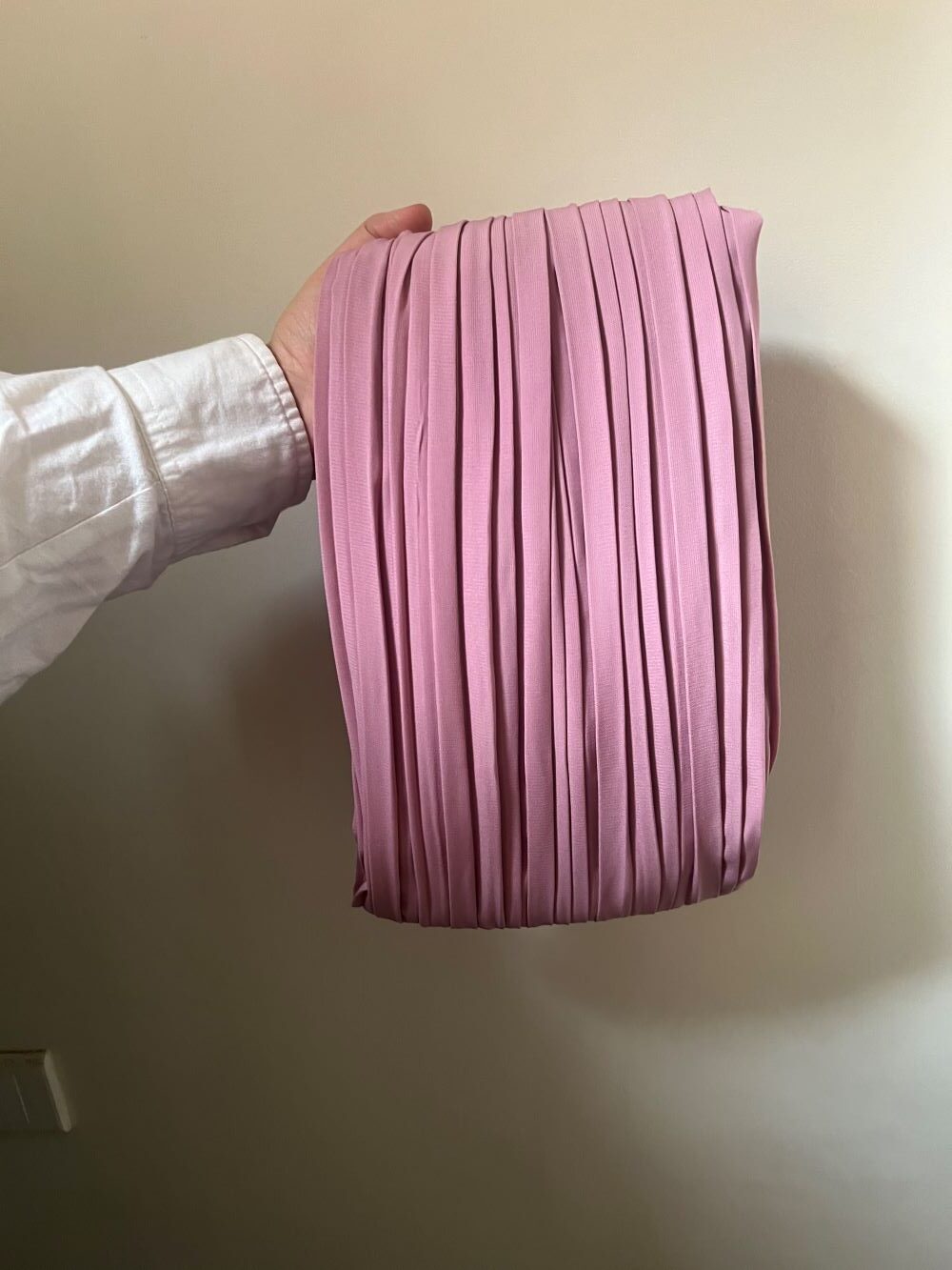 Pleated skirt made from imported crepe fabric (Cashmere) - Image 5