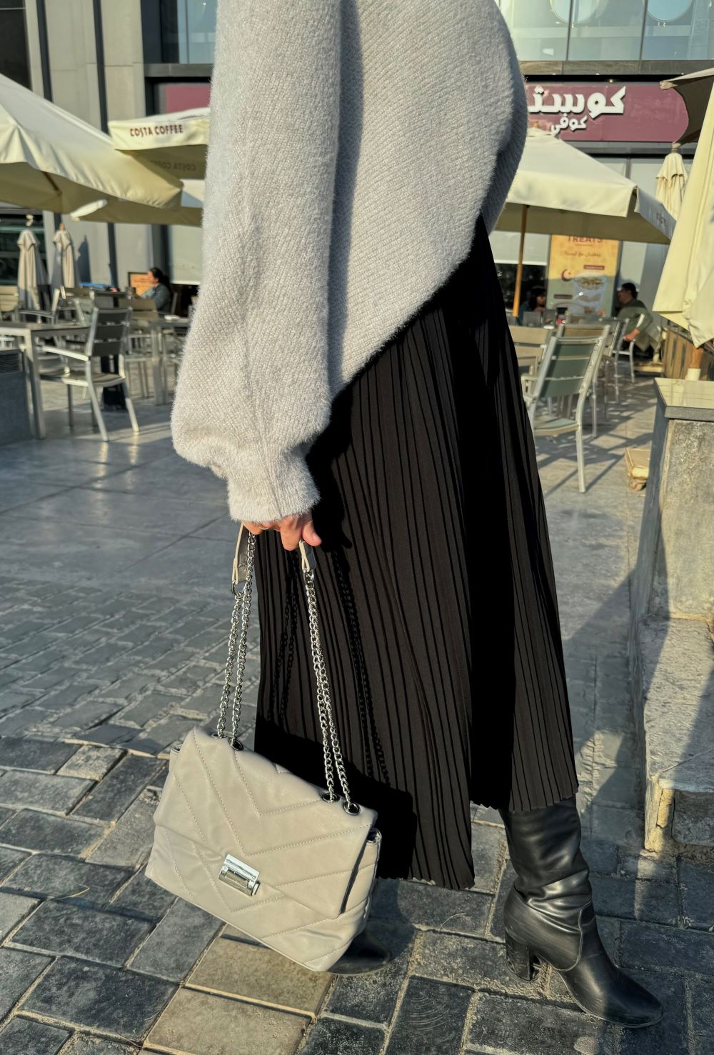 Pleated skirt made from imported crepe fabric (Black) - Image 6