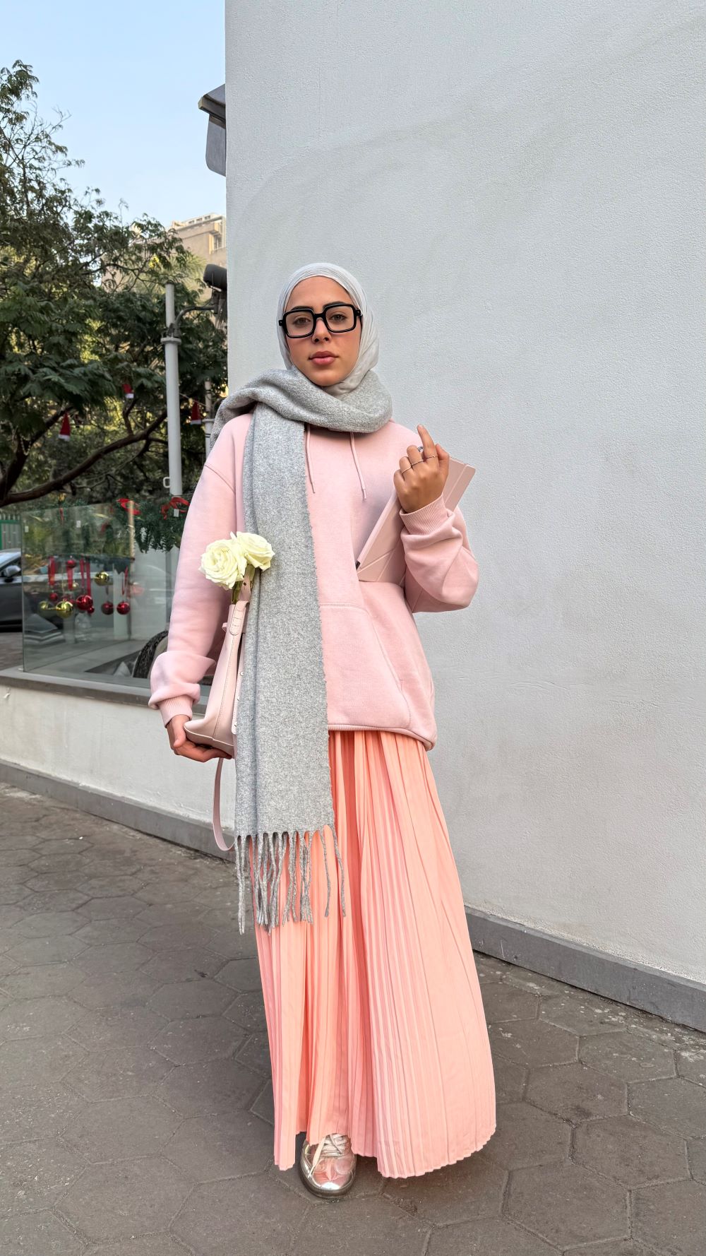 Pleated skirt made from imported crepe fabric (Peach)