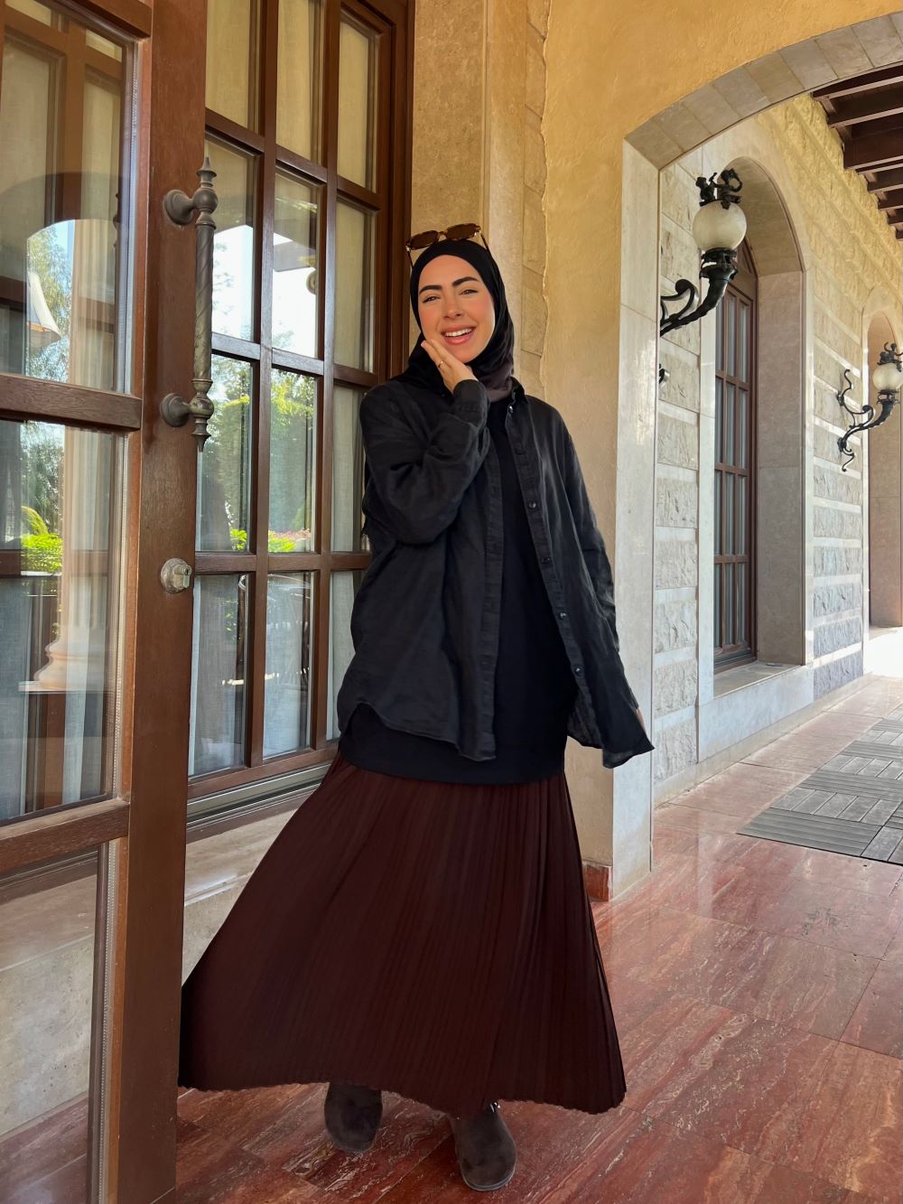 Pleated skirt made from imported crepe fabric (Brown) - Image 3
