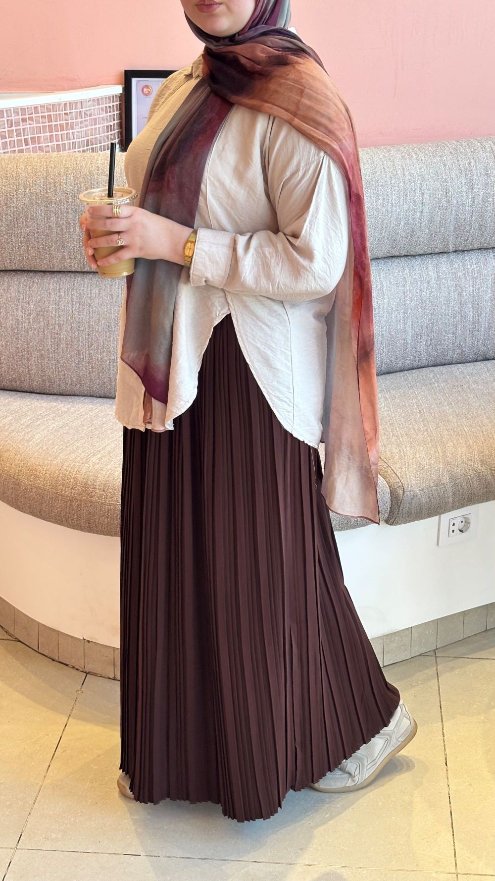 Pleated skirt made from imported crepe fabric (Brown) - Image 8