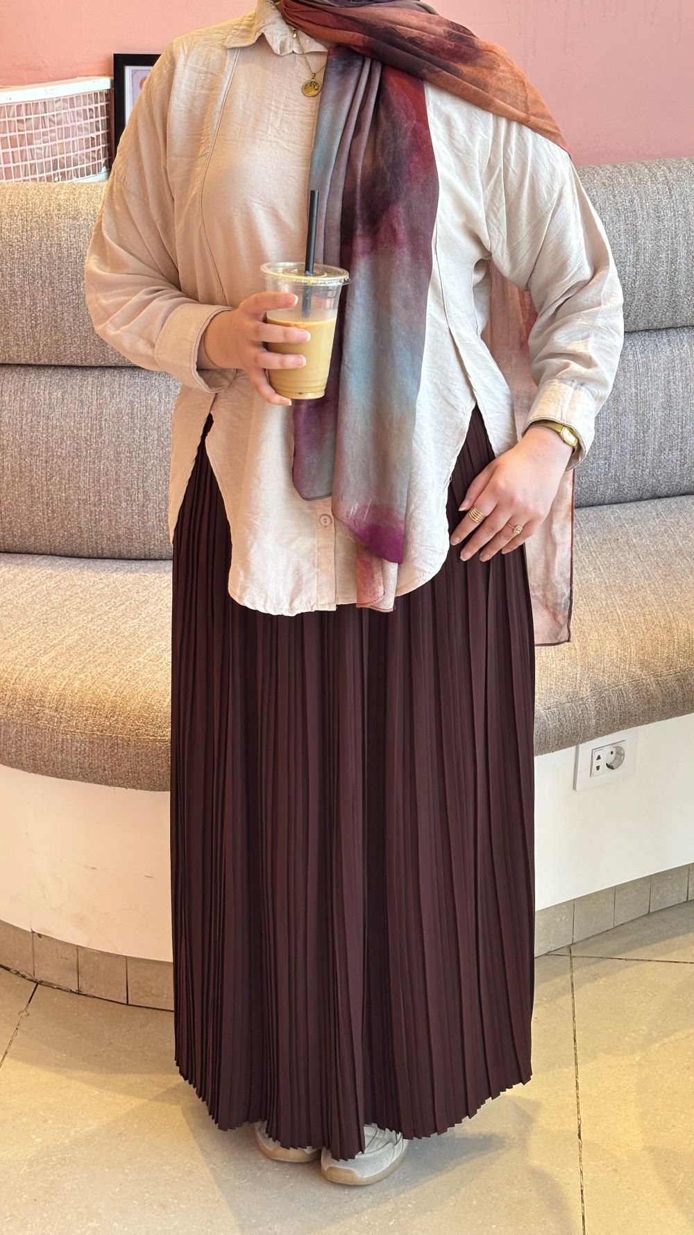 Pleated skirt made from imported crepe fabric (Brown) - Image 9