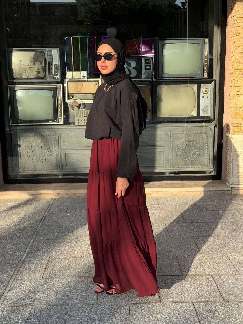 Ruffles Chiffon Skirt (Burgundy) - Image 4