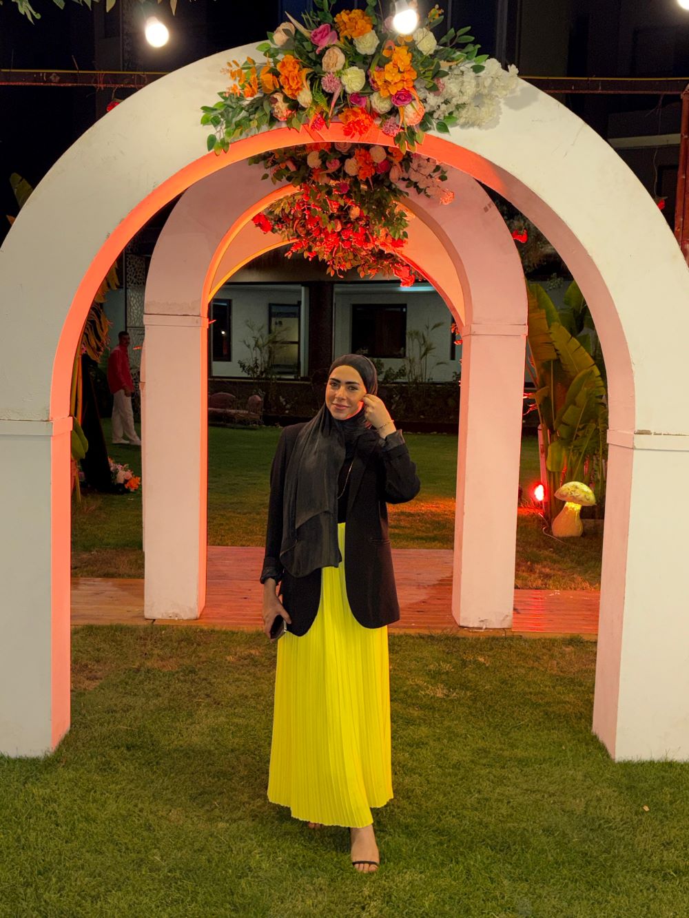 Pleated skirt made from imported crepe fabric (Yellow) - Image 5