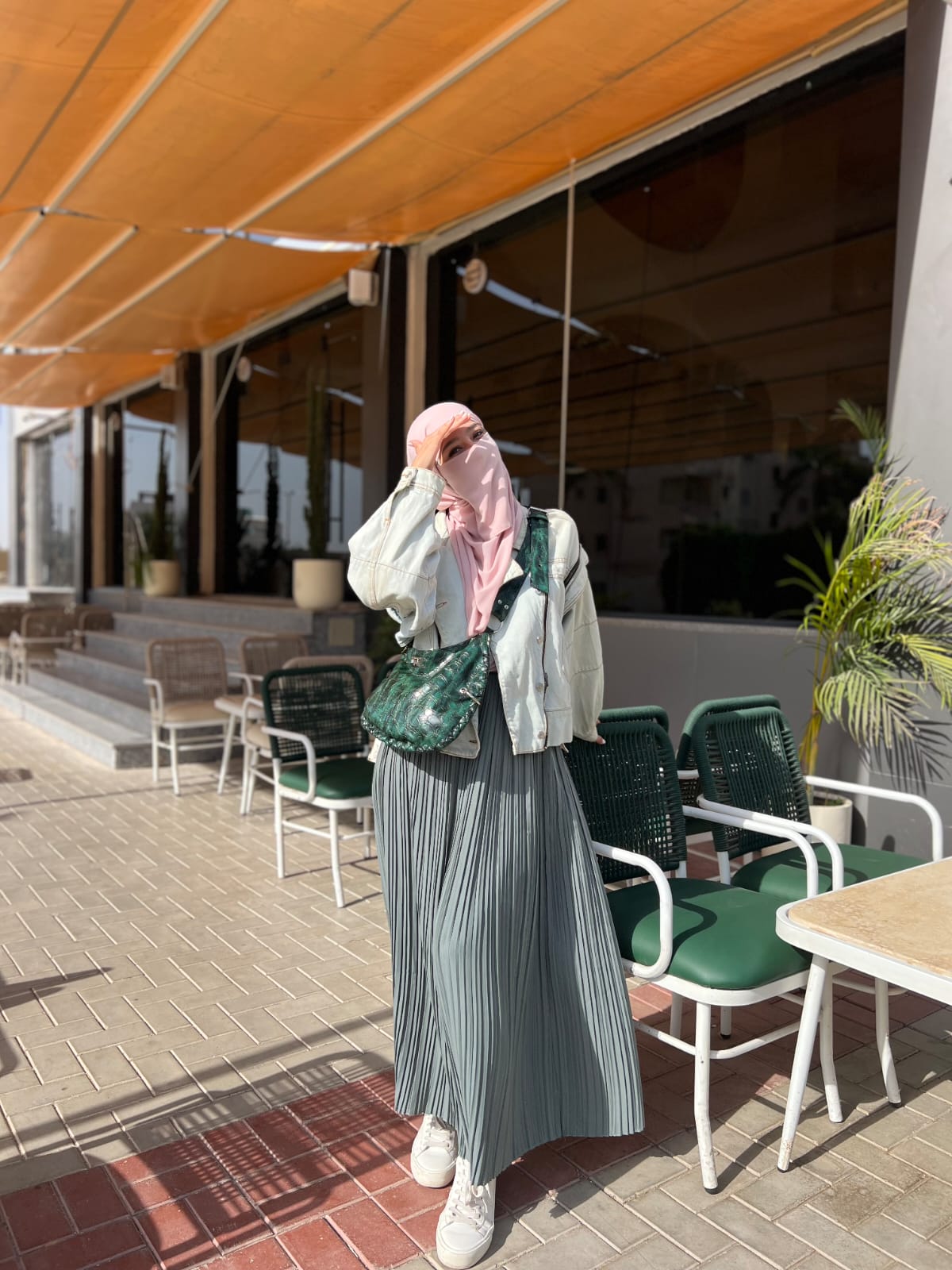Pleated skirt made from imported crepe fabric (Mint gray) - Image 4